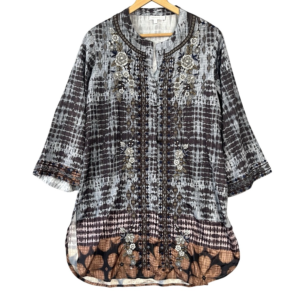Love Kyla Floral embroidered poly silk boho Luxury Resort‎ Vacation tunic top L